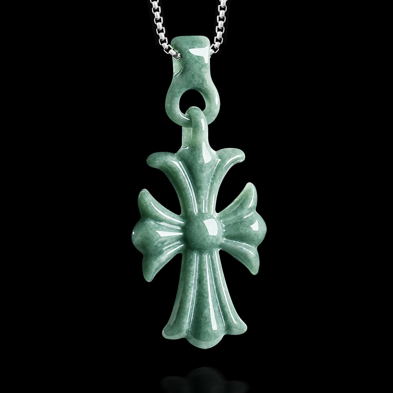 Women'S Vintage Accessories - Collier pendentif croix en jadéite birmane