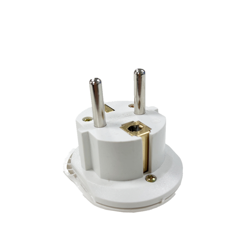 Adaptateur de voyage universel - Women Accessories In Uk avis et prix