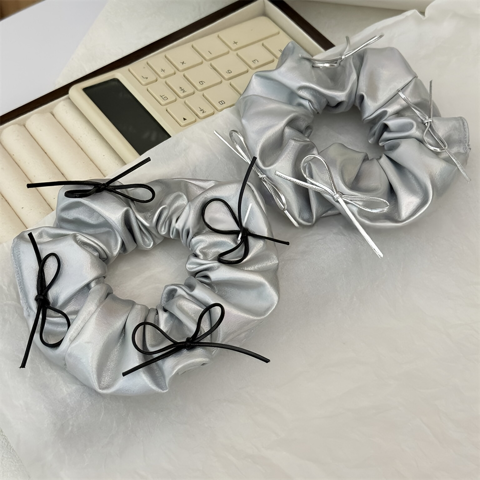 Chouchous surdimensionnés en F - Hair Tie Velvet avis et prix